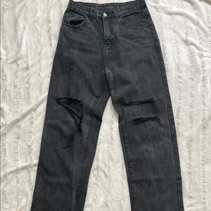 Stylish Black Distressed Jeans